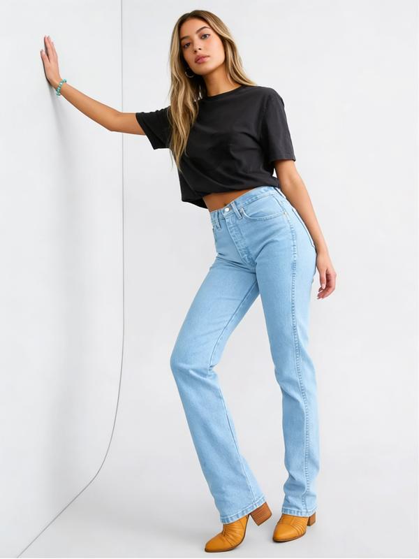 Stretchy High-Waisted Slim-Fit Jeans Vintage Style Bootcut Flare Light Wash Distressed Finish for Effortlessly Chic Outfit Stretchy High-Waisted Slim-Fit Jeans Vintage Style Bootcut Flare Light Wash Distressed Finish for Effortlessly Chic Outfit