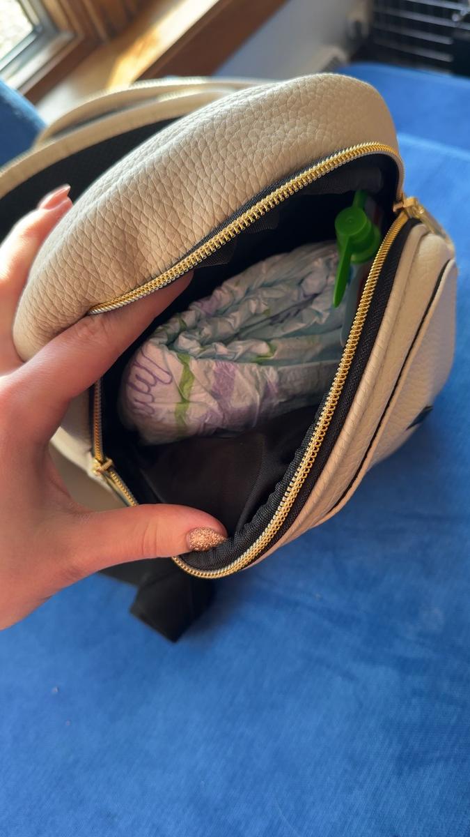 Item: Vegan Leather Cream, Tushbaby