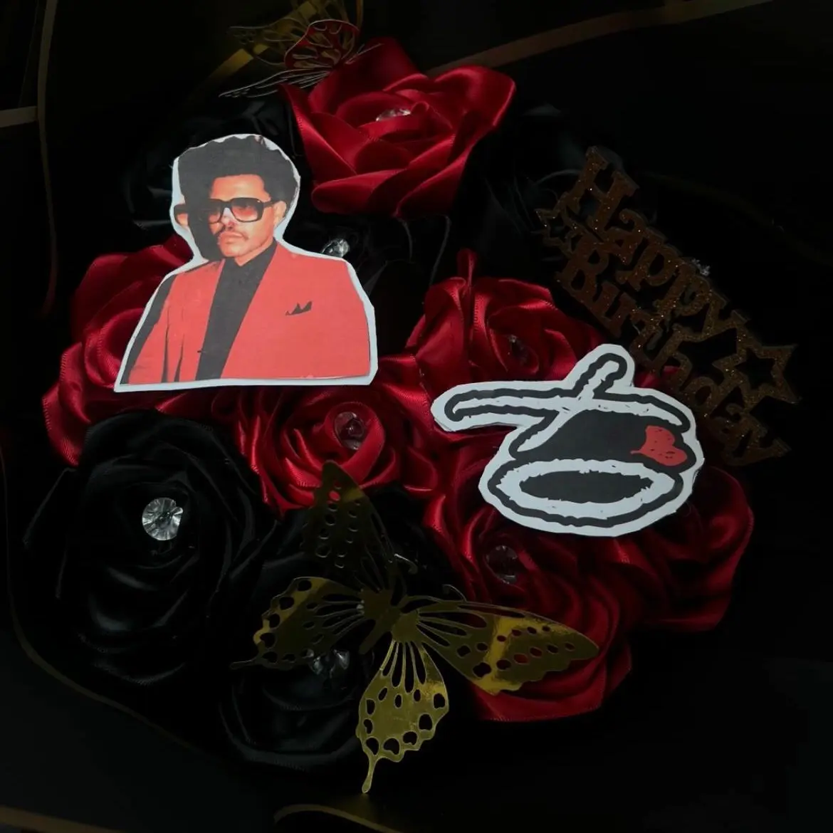 Midnight XO Luxury Rose Bouquet
