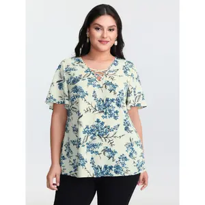 【Summer Turn-Up】【Neck-Lengthening】BlOOMCHIC Plus Size Floral Print Cut-Out Neckline Blouse [M-6X] 2026 Summer Pick for Mother's Day