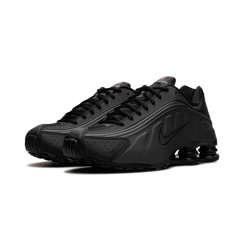 Shox R4 "Black / Bright Crimson" HQ1988 001