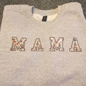 Mama (embroidered look) Sweatshirt