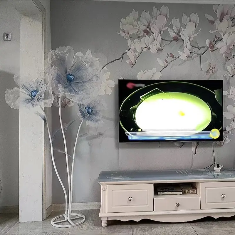 Wedding venue decoration, wedding props, silk screen flowers, rural road guides, shopping mall windows, internet famous beauty display, large commercial scenery, giant paper art flowers, silk flower gauze, flower runway scene decoration Artificial Faux Pl