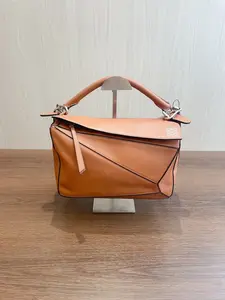 Pre-owned Loewe canvas Shoulder Bags Puzzle Geometric Caramel With Dust Bag & Shoulder Strap 【BF 12Z】
