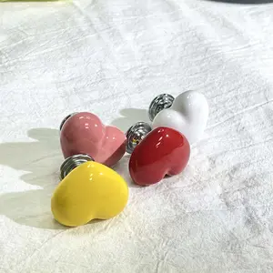 Upgrade your car's dashboard! All-ceramic heart-shaped start button cover | Push-button start Upgrade your car's dashboard! All-ceramic heart-shaped start button cover | Push-button start