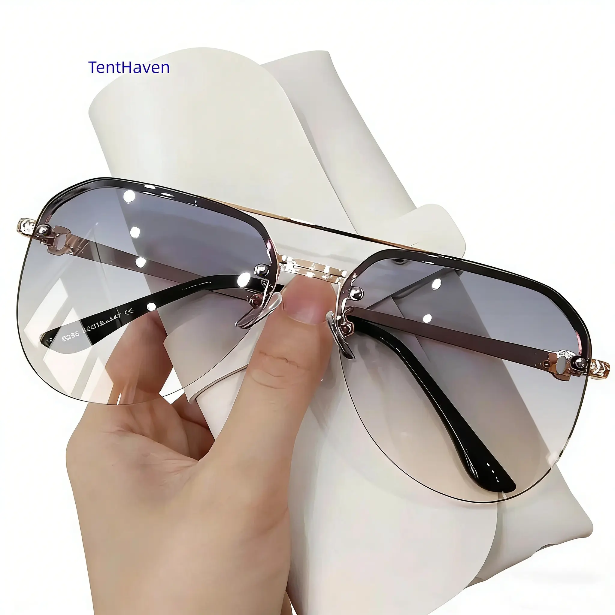 Vintage Half-Frame Sun Protective Sunglasses for Adults - Stainless Steel Double-Beam Statement Frame Chic Glasses, UV400 Lenses, All Seasons Use for Climbing & Driving, Uniform Size