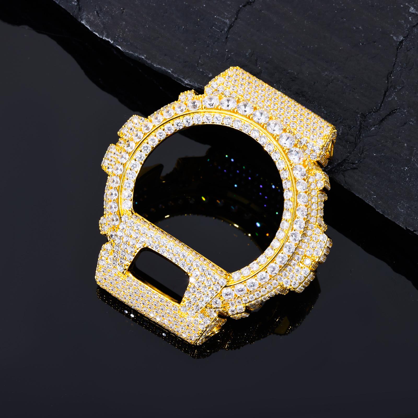 UCCIYO Compatible - DW 6900 Universal Bezel 18K Gold-Plated Lab-Grown Moissanite S925 Sterling Silver Moissanite Ice Crystal-Set Watch Case Unisex Hip-Hop Style Jewelry Gift