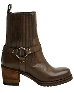 Cleo + Wolf Women's Skylar Fashion Boot Round Toe - Bcwsp26l1