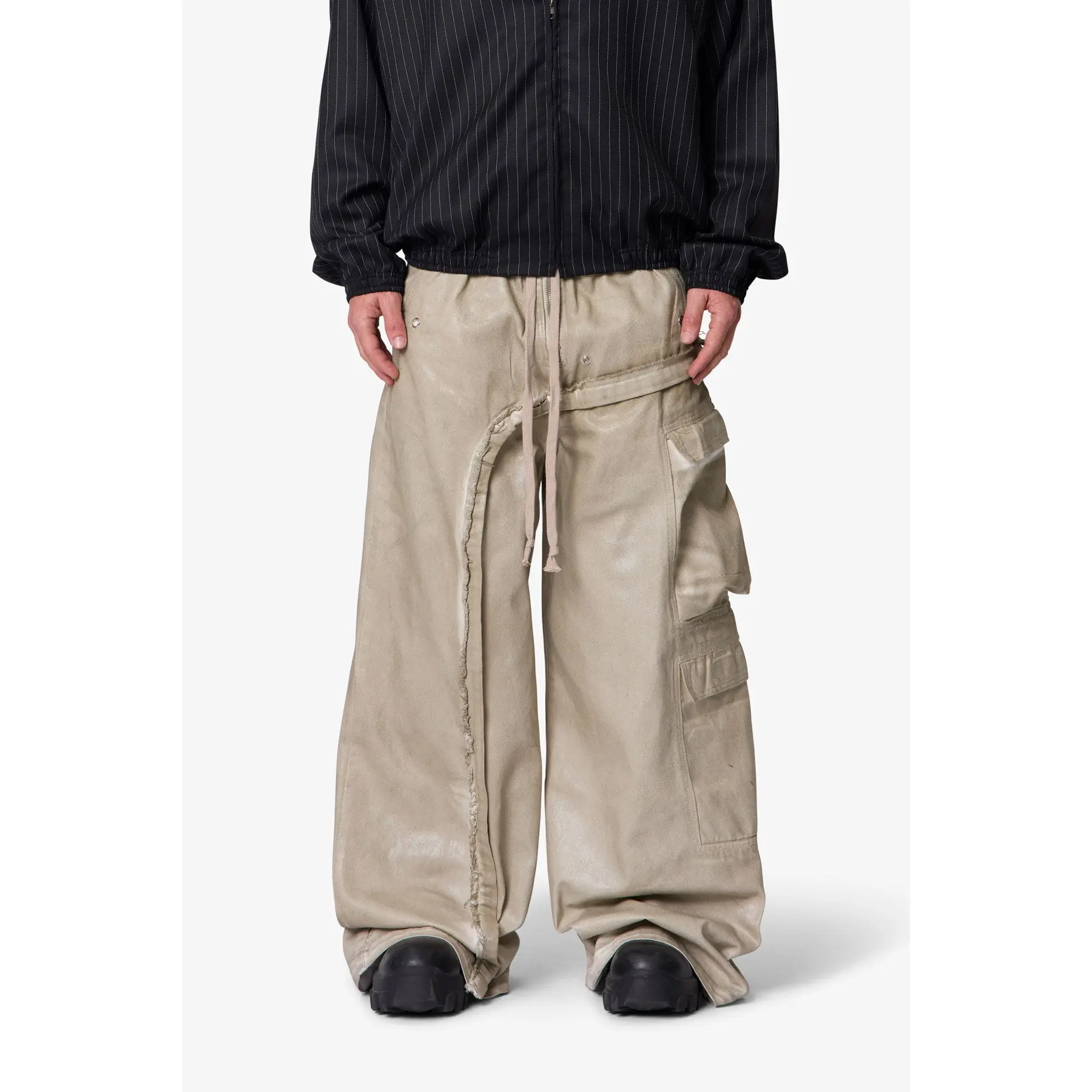 mnml Rave Seam Cargo Pants - Tan