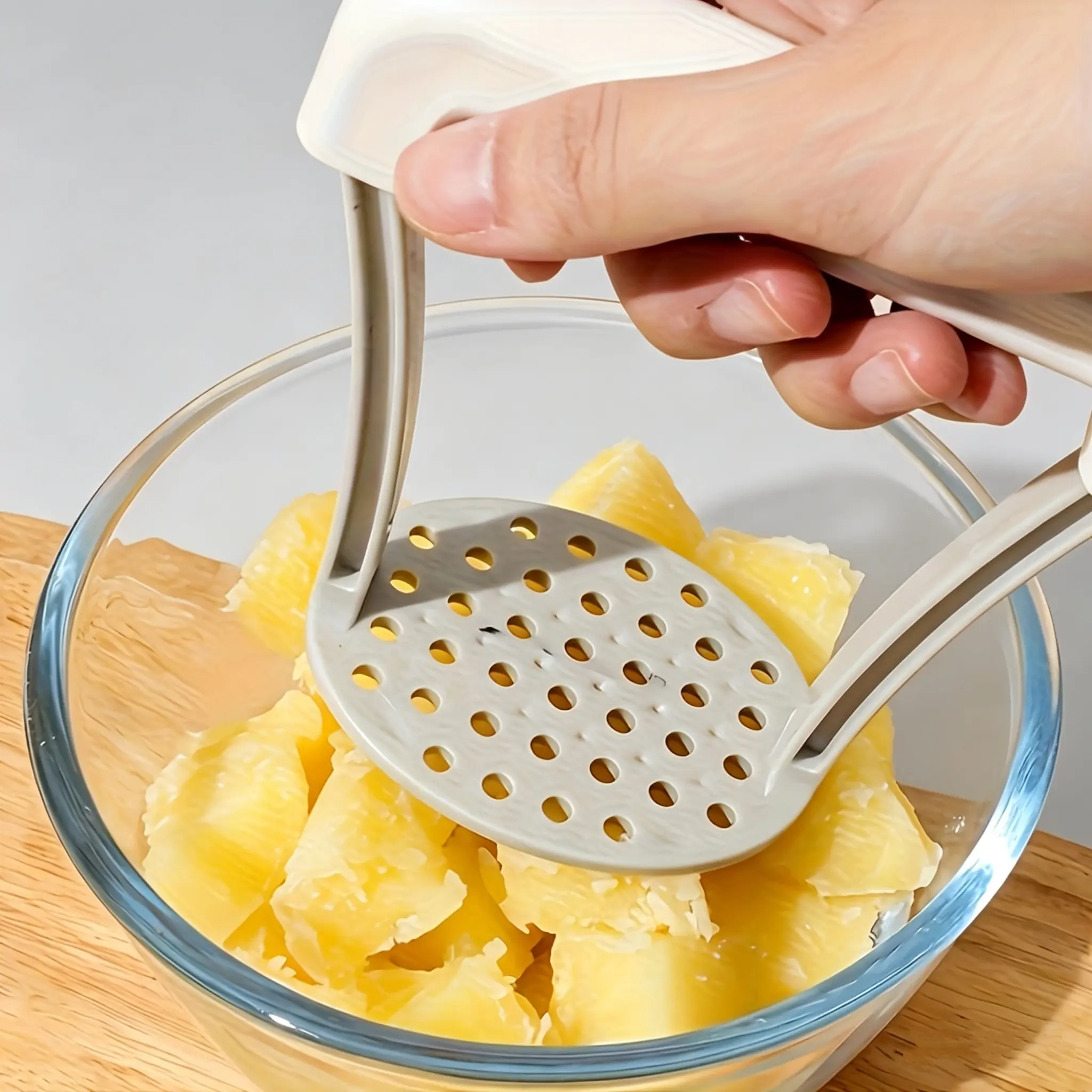 Sturdy Plastic Handheld Size Potato Masher - Comfortable-Grip Kitchen Utensil for Cooking Prep, Compact Design, Efficient Grinding of Sweet Potatoes, Fruits & Vegetables, Essential Cooking Tool, Home Cooks
