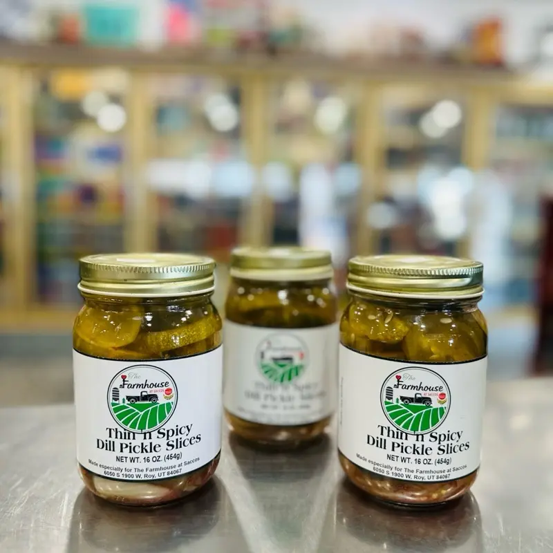 The Farmhouse at Saccos Thin N Spicy Dill Pickle Slices 16 oz Jar Pickled