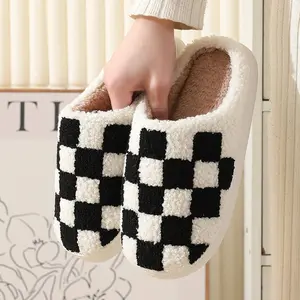 Women's Checkered Slippers Fluffy Warm Plush Soft Cozy Comfy Slip-On House Indoor Outdoor Shoes Home Non-Slip Bedroom Slippers for Spring Winter Girlfriend Gift