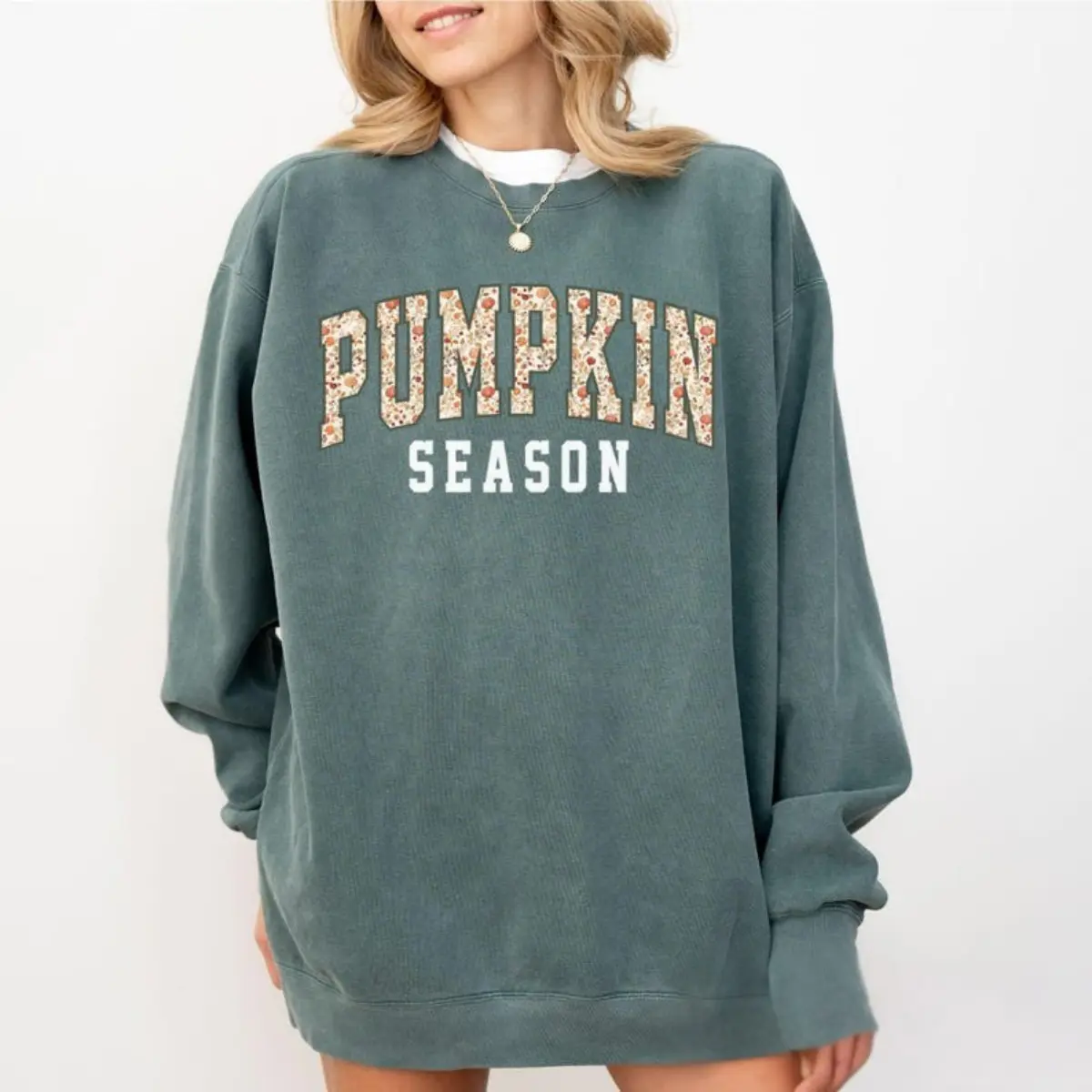 Comfort Colors Pumpkin Season Sweatshirt, Fall Gifts, Pumpkin Patch Outfit, Thanksgiving Gifts, Womens Fall Sweaters, Cozy Autumn Crewneck, Vintage Autumn Pumpkin Patch Outfit Sweater Womenswear Womenswear