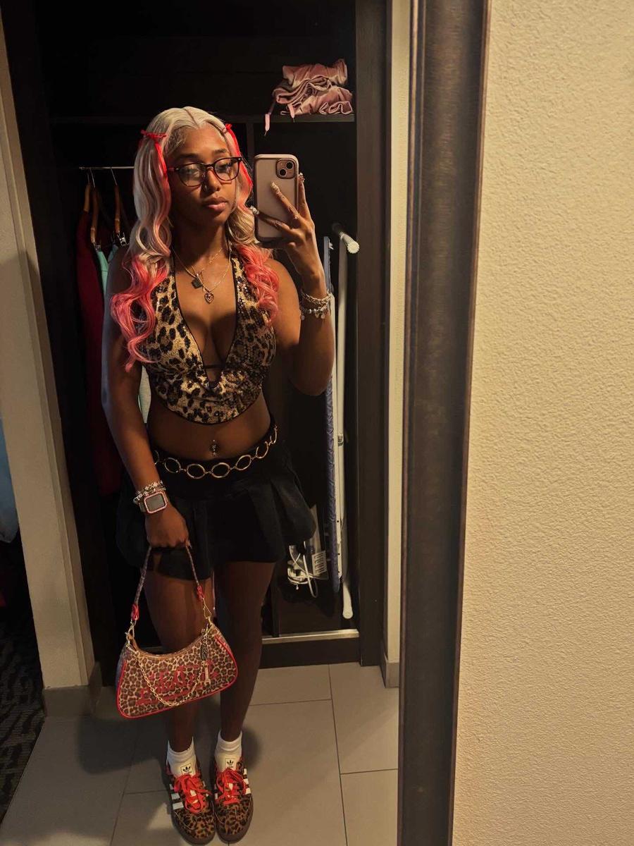 Item: Leopard Shoulder Bag