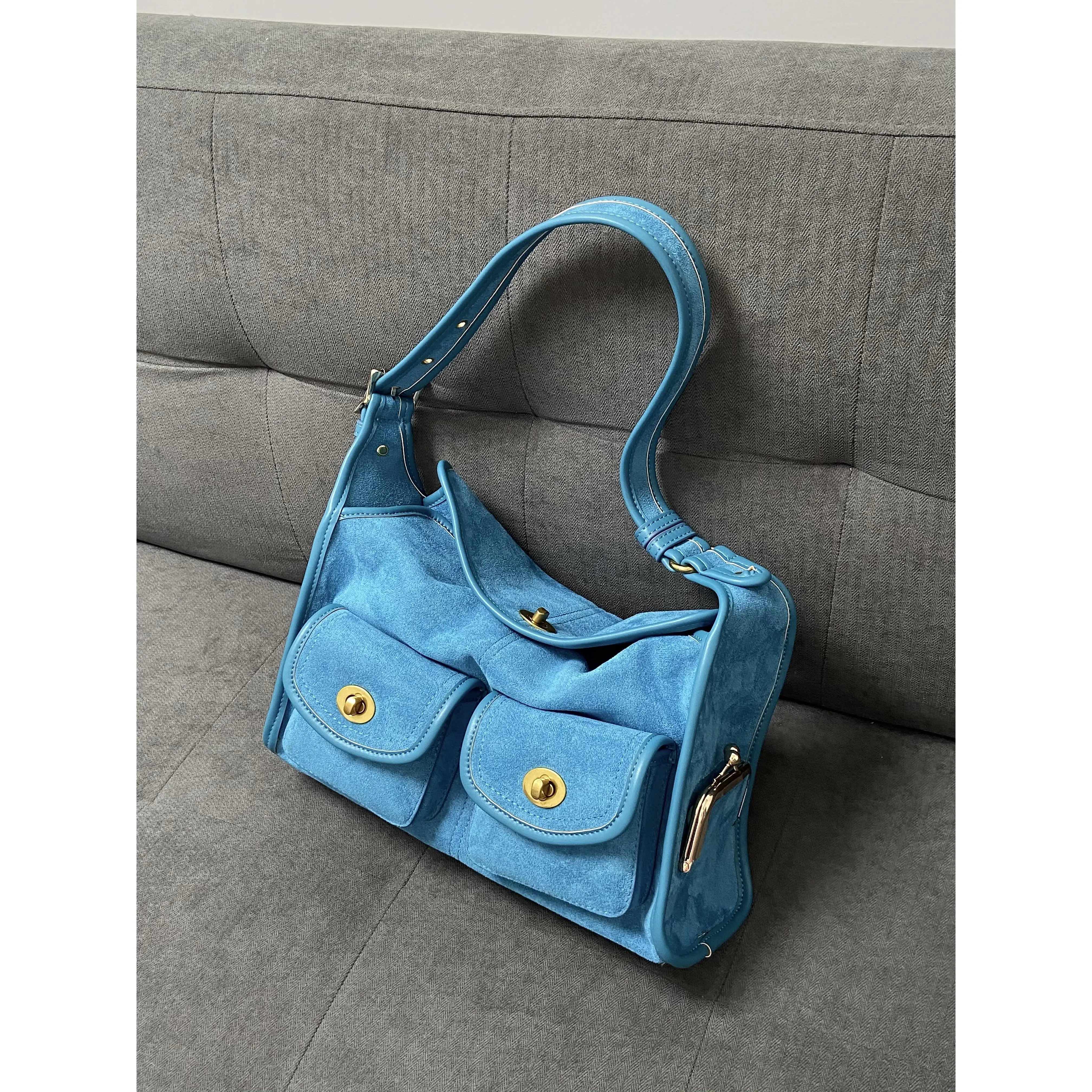 Blue Retro Artistic Pillow Bag - Vintage Gold-Plated Lock Wide Strap Multi-Pocket Large Crossbody & Single Shoulder Haversack
