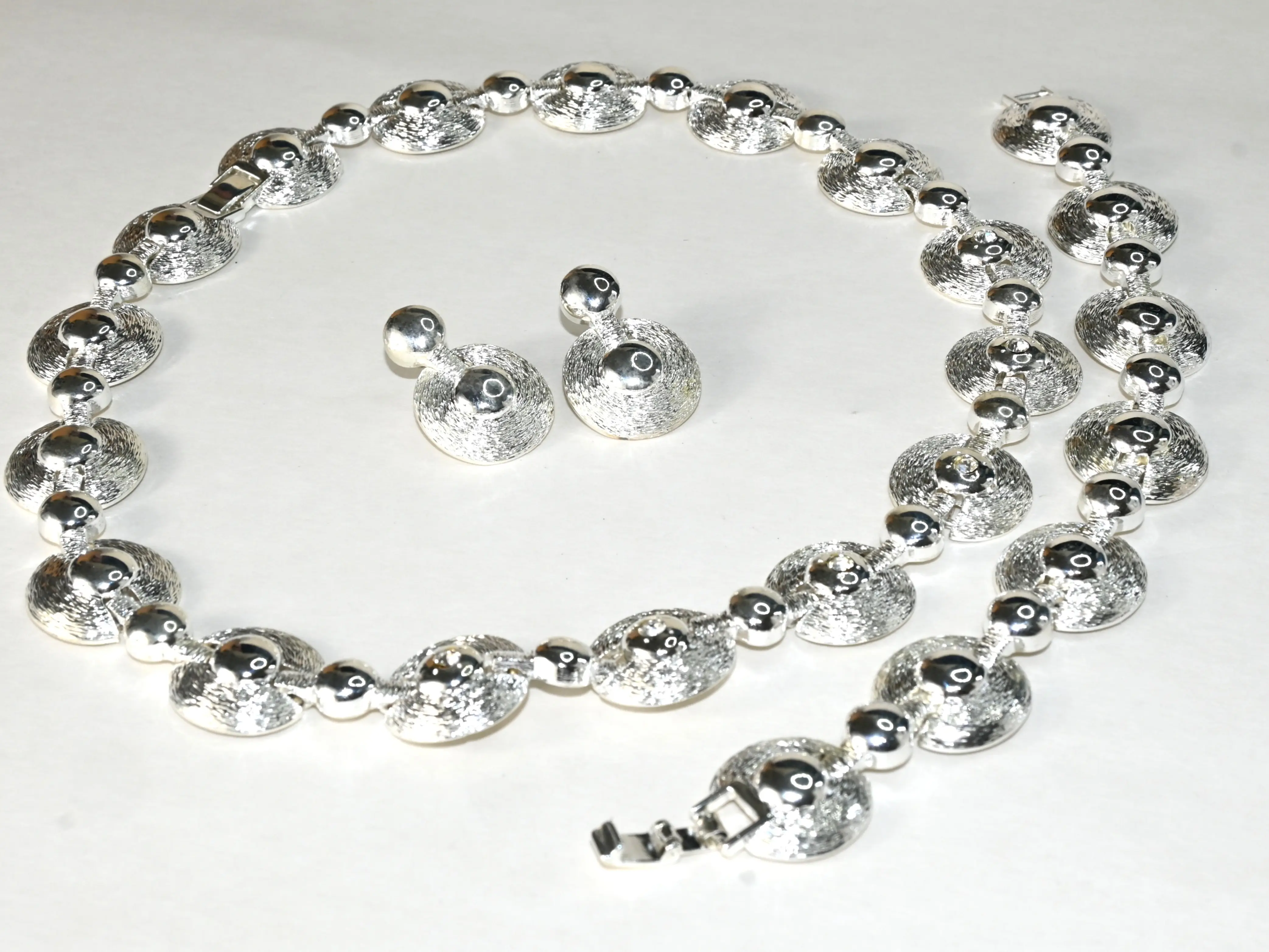 TWWJ07 Silver Echo Set — The Sound of Light in Motion