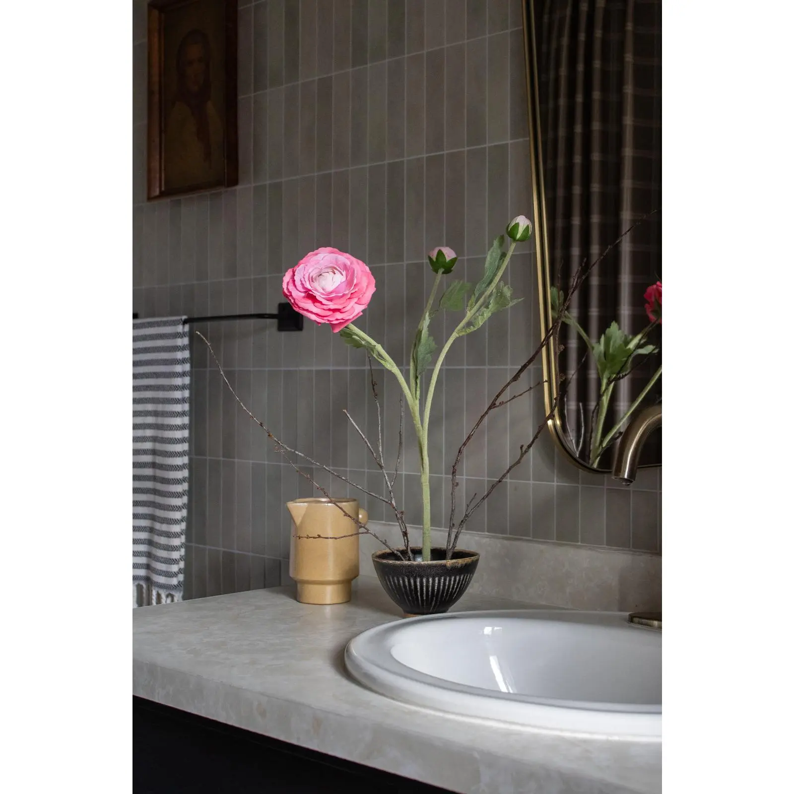 Ikebana Ribbed Bowl with Kenzan