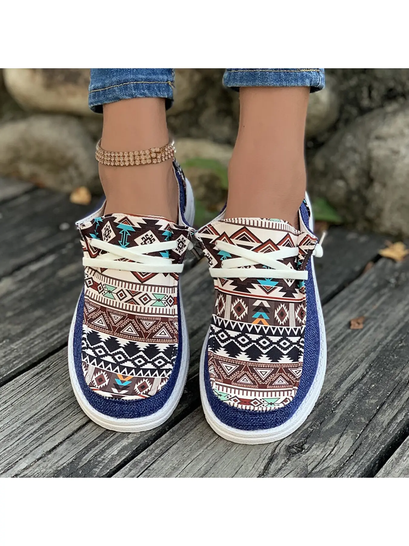 Ethnic Style Boho Shoes Women's Loafers Men's Flats Bohemian Flat Shoes Western Slip On Comfortable One - Step Casual Shoes Walking Shoes Breathable Lightweight Fashion Footwear Casual Lifestyle Footwear