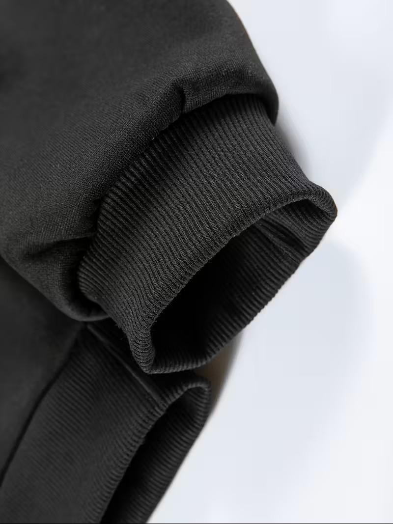 Men's two-piece set: a casual crew neck long-sleeved hooded sweatshirt and sweatpants set, suitable for winter and autumn.Includes a sweater, hoodie, sweatpants, jogging pants, and more. Clothes Menswear Polyester pocket waist sportswear indoor outdoor zi