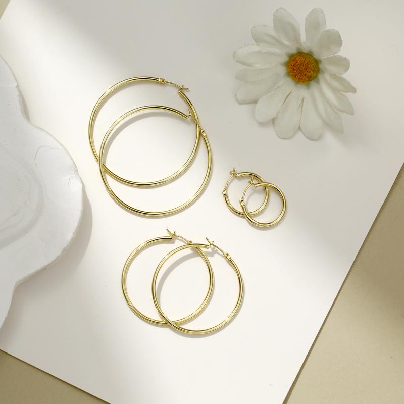 VENOCO 14K Gold/White Gold Plated Hoop Earrings for Women,Danity Silver Hoop Earrings & Gold Earrings With Graduated Curvature,Can be a gift for family and friends