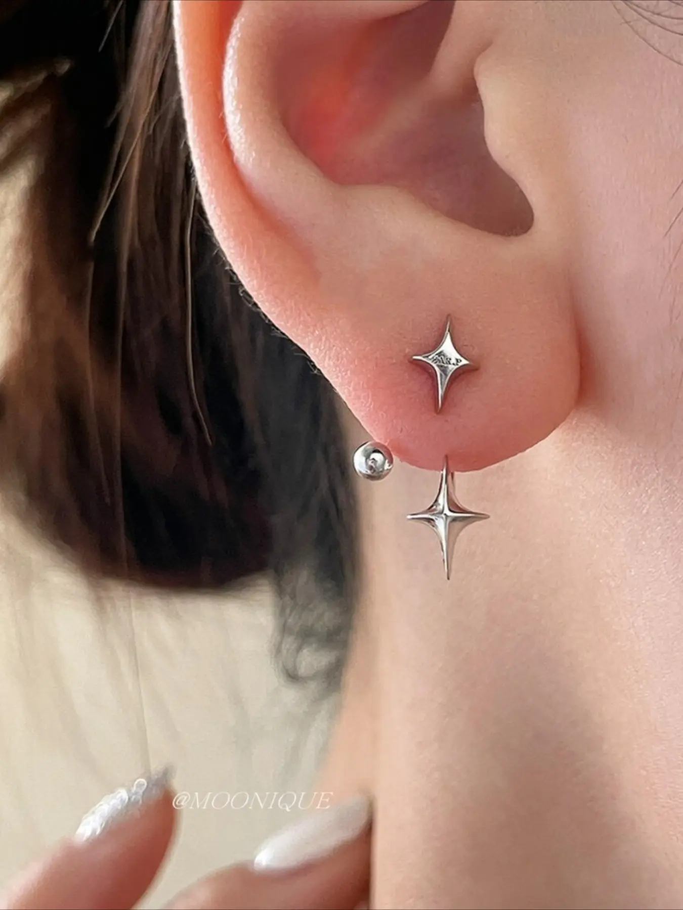 2pcs Korean Silvery Star Water Drop Ear Buckle Earrings, Stud Earrings, Earring Pack, Alloy Material with Ear Needles, Fade-Resistant, Hypoallergenic, Earring Stacking Set, Ins Earrings for Christmas, Valentine's