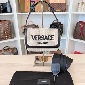Pre-owned VERSACE Raffia Shoulder Bags Shoulder Bag