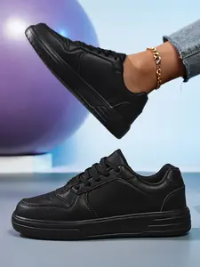 Women’s All Black Leather Low-Top Sneakers Comfortable Casual Skate Shoes Waterproof Daily Sneakers
