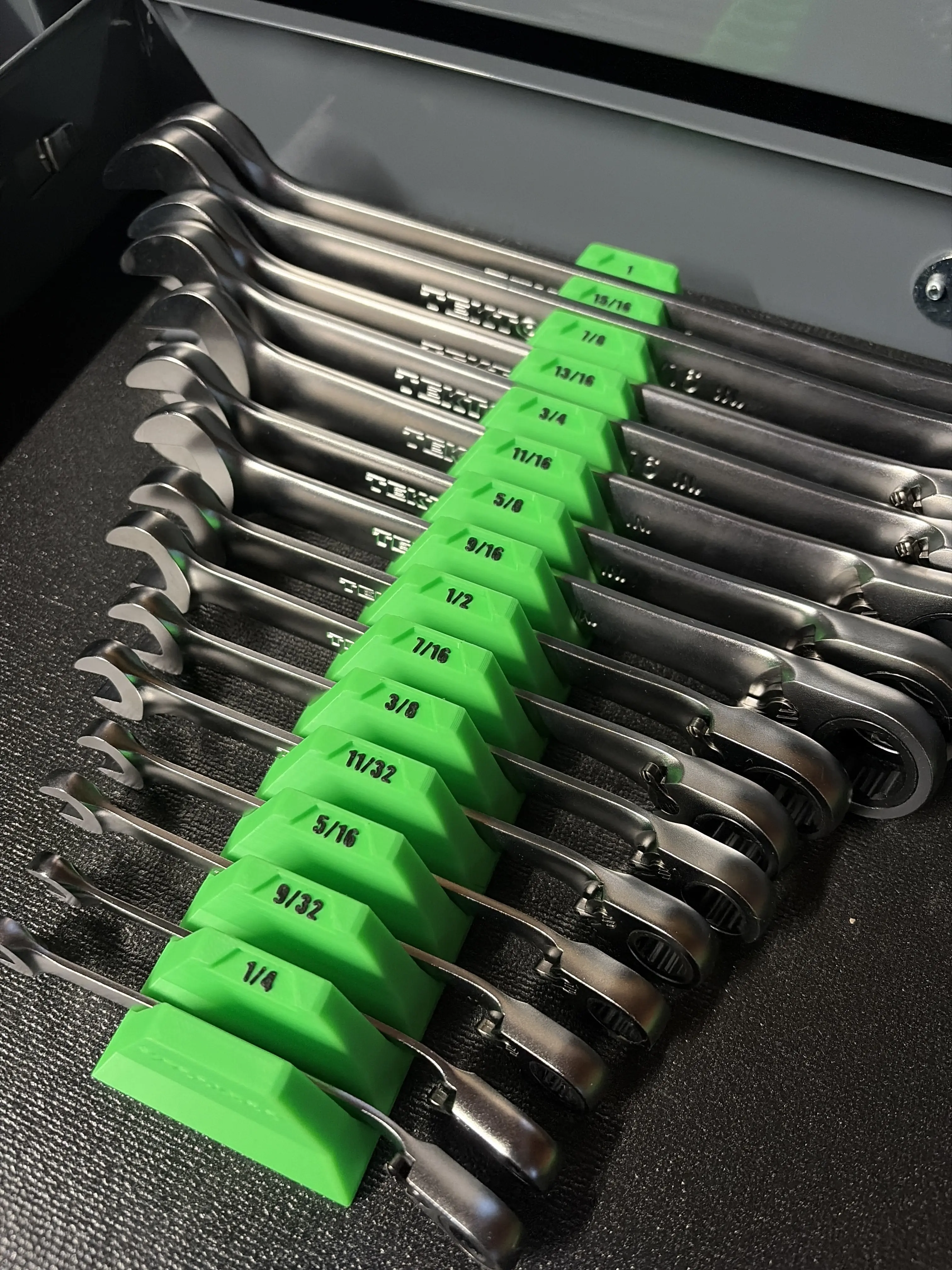 Wrench Holder Rails w/ ID Numbering - THIN  HANDLE SIZE (SEE XL VERSION FOR CRAFTSMAN) I Magnetic Tool Organizer / Toolbox Garage Organization