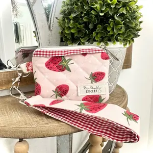 Handmade Quilted Strawberry Wristlet | Card Holder | Wallet