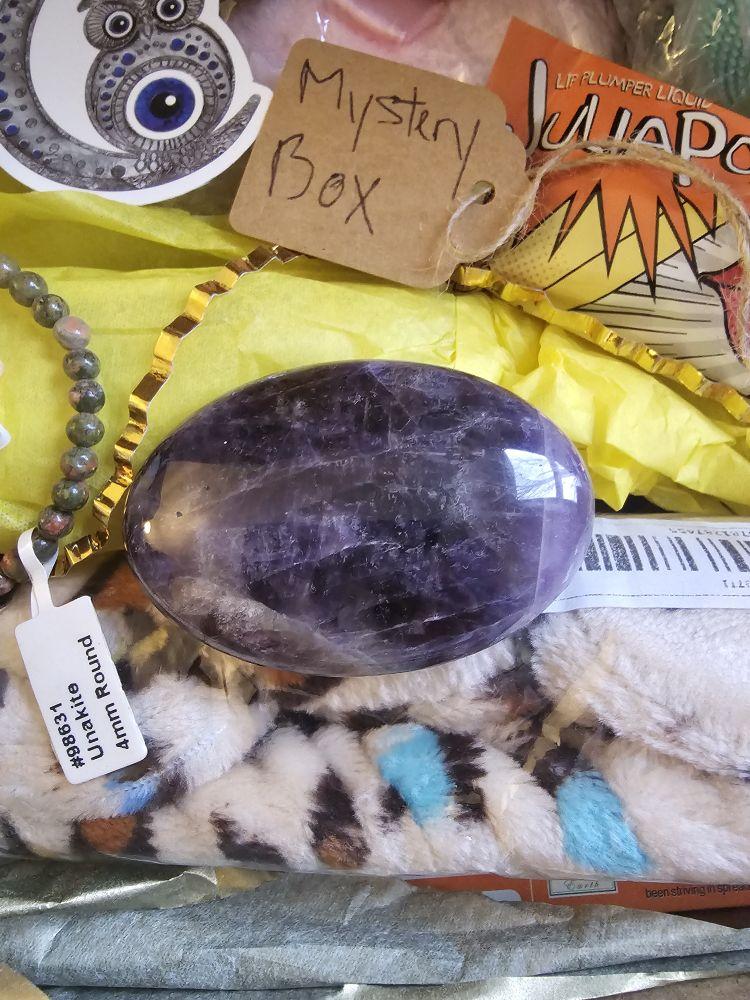 Aura Box All-in-one Set .MYSTERY BOX-crystals, candles,  cards, sage, palosanto, incense,  pink puff, head band Auspicious Auspicious Auspicious Birthday. gift box