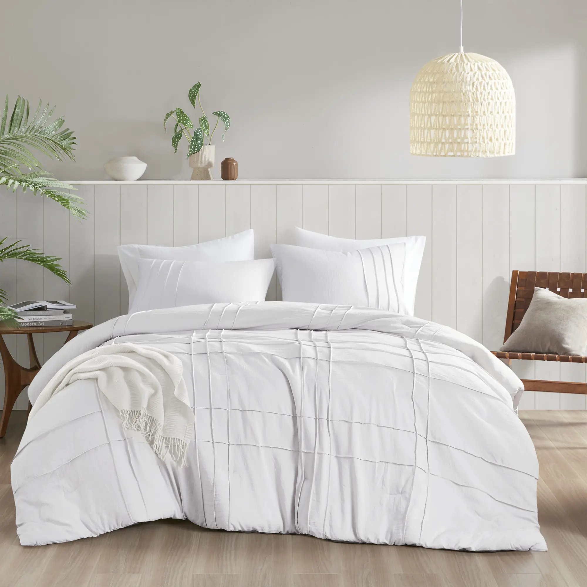 Pintuck Pleated Comfy Bedding Set - Soft Washed Microfiber, Oeko-Tex Certified, Machine Washable, All-Season Breathable Textured Bed Cover Set, Neutral Tones (Grey, White), Sizes (Twin/Twin XL, Full, Queen, King, Cal King), Breathable Bedding Set