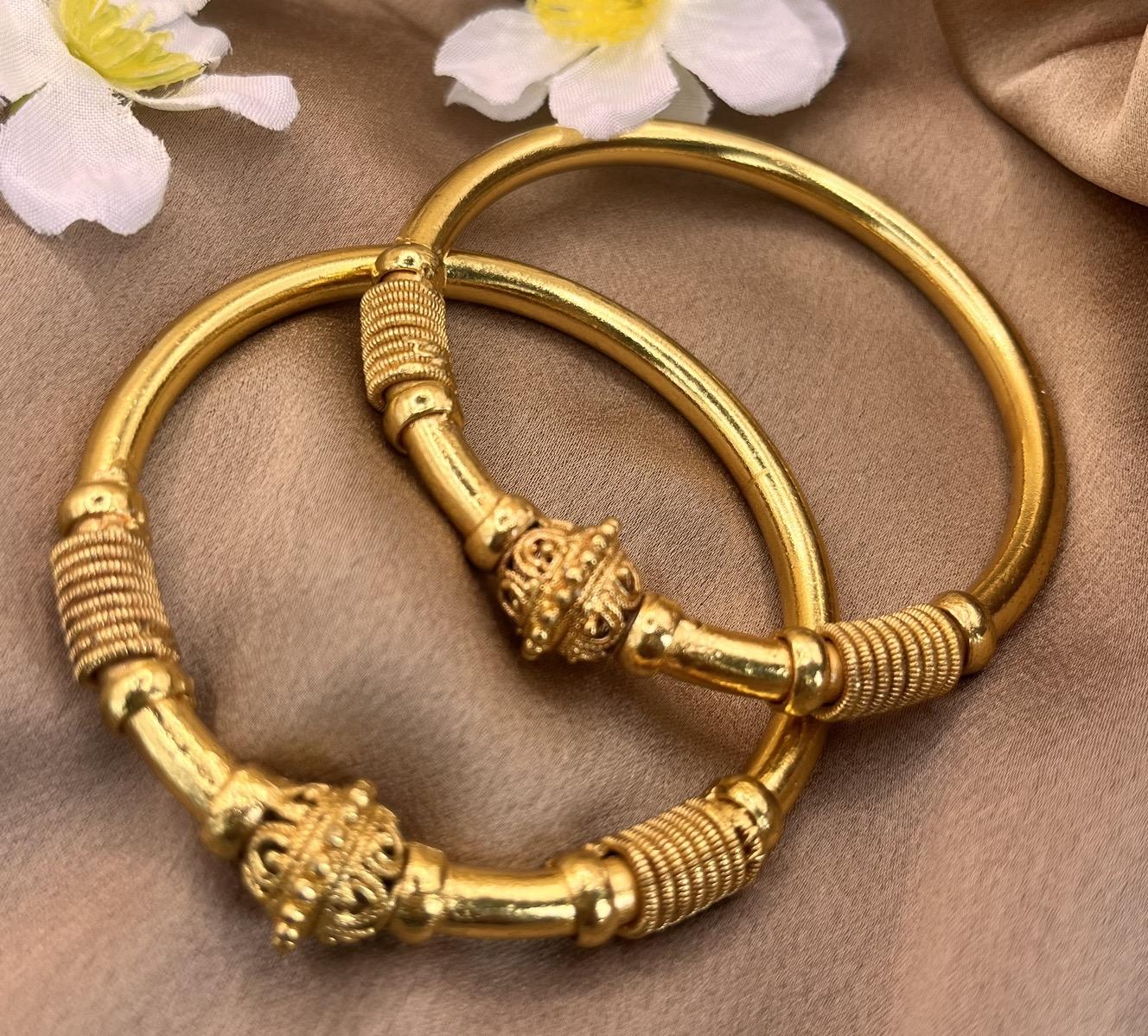 24k gold plated bangle set. PMB9. Sz 2.2