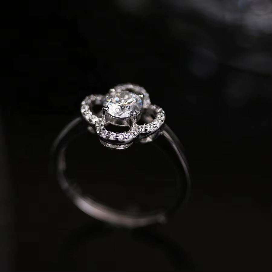 【Must be】2026 New Arrivals & Fresh Design  S925 Silver Premium Moissanite Stud Earrings -0.3ct/0.5ct/1ct/2ct Options | Elegant Timeless Ear Jewelry Gift for Men & Women | Genuine Certificate of Authenticity |Black Friday Gift | Gender-neutral