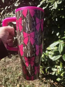 Camo & Bows 40 oz Tumbler No Spill Lid Flip Top Straw