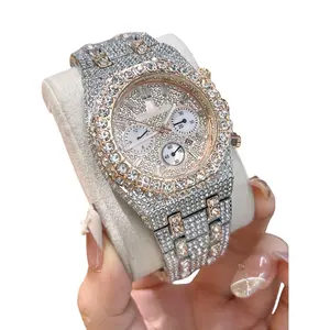 High-quality Inlaid Diamond Men's Watch, Handcrafted Round Design with Diamonds, Elegant and Versatile Wristwatch pretty case diameter Moissanite Iced Out Hip Hop mens gifts for christmas luminous hand Business Casual Quartz Watch exquisite band automatic