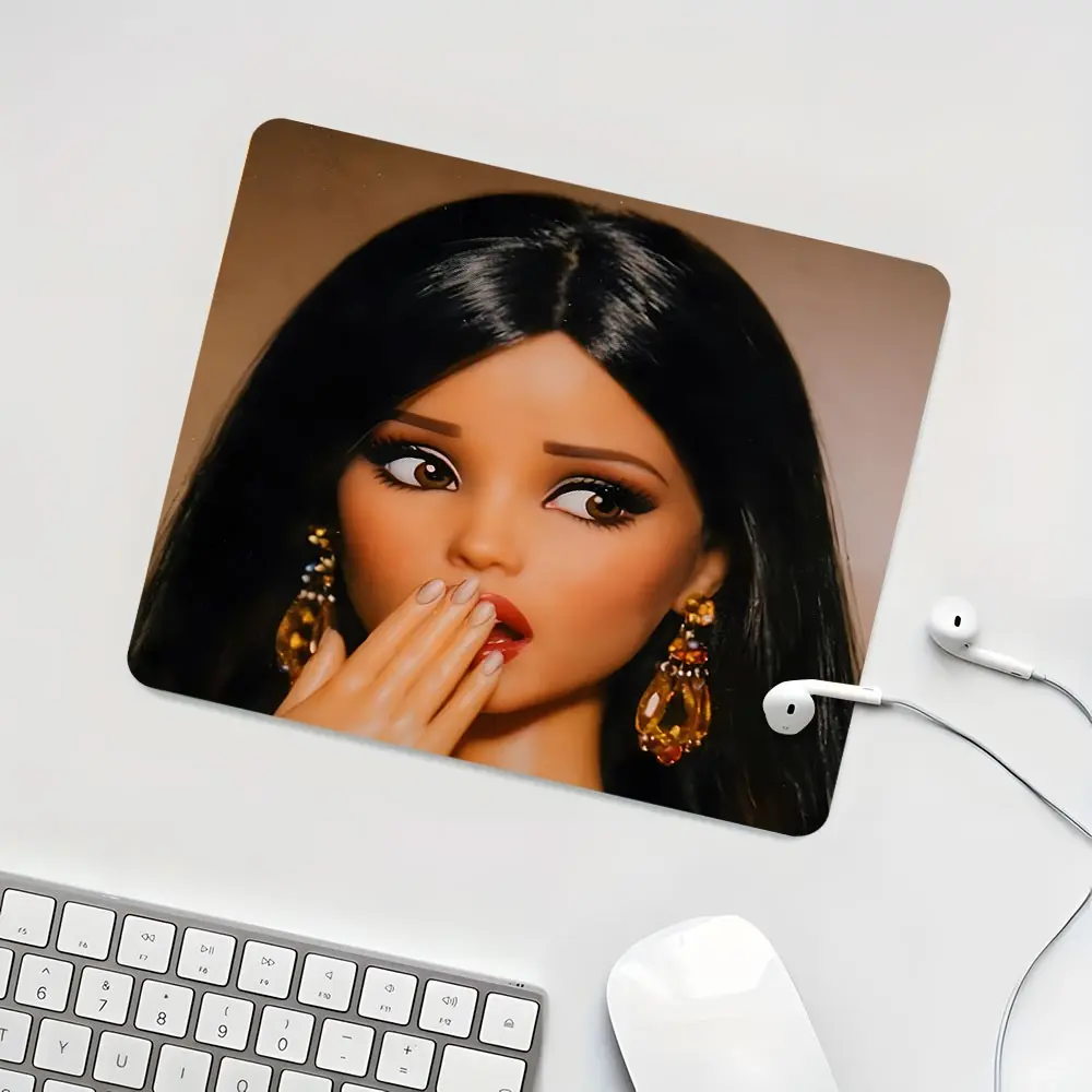 Funny Surprised Black Hair Doll Hand Over Mouth Meme Square Gaming Mouse Pad, Computer Mouse Pad, Retro Toy Face Design, Non-Slip Smooth Surface Mousepad for PC, Laptop, Office Desk & Gaming Setup, Gift for Meme & Vintage Toy Fan