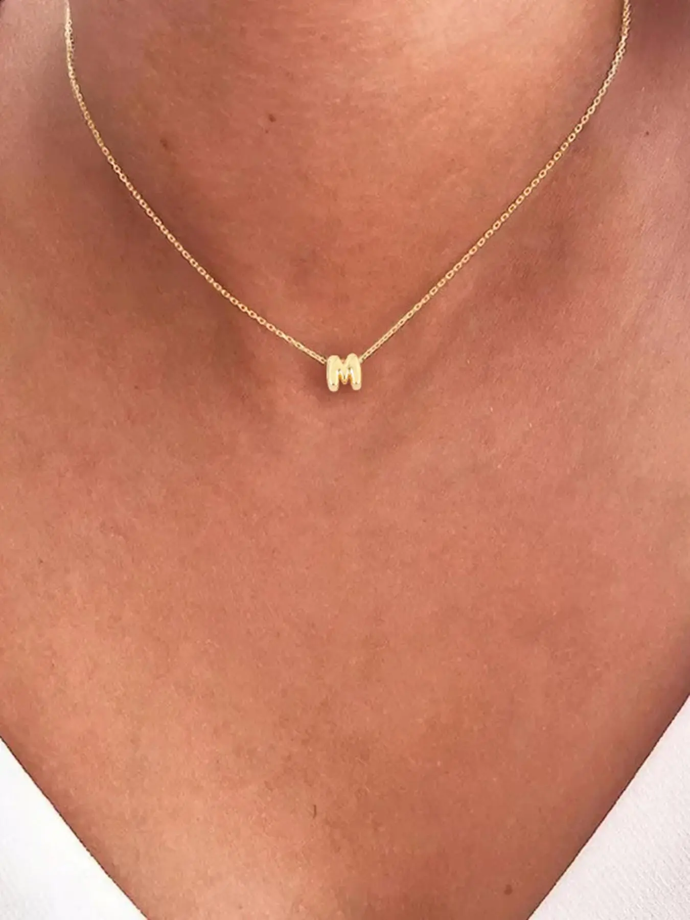 Bubble Letter Pendant Necklace for Women, New Fashion Stainless Steel Chain, Elegant All-Season Jewelry, Plated with Precious Metal, Bubble Pendant Necklaces, Dainty Initial Necklaces