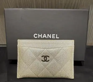 Pre-owned CHANEL Grained calfskin (caviar leather) & silver-tone metal Small Leather Goods Grey Glitter Metallic Card Holder Series 31/2021