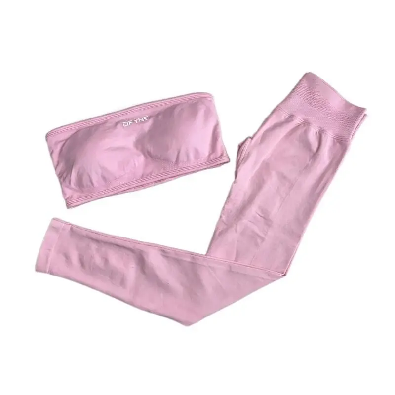 DFYNE Women's Seamless Strapless Padded Tube Top - Stay-Put Bandeau Workout Crop Top, Workout Wear with Seamless Look, Sport Ready, Multiple Colors