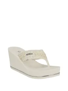 GUESS Female Silus Pearl Wedge Sandals