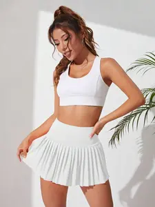 Plain Athletic Skort with Wide Waistband and Pleats for Tennis and Outdoor Sports Activities