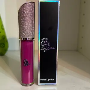 Royal Glitz & Glam’s Magenta Matte Lipstick