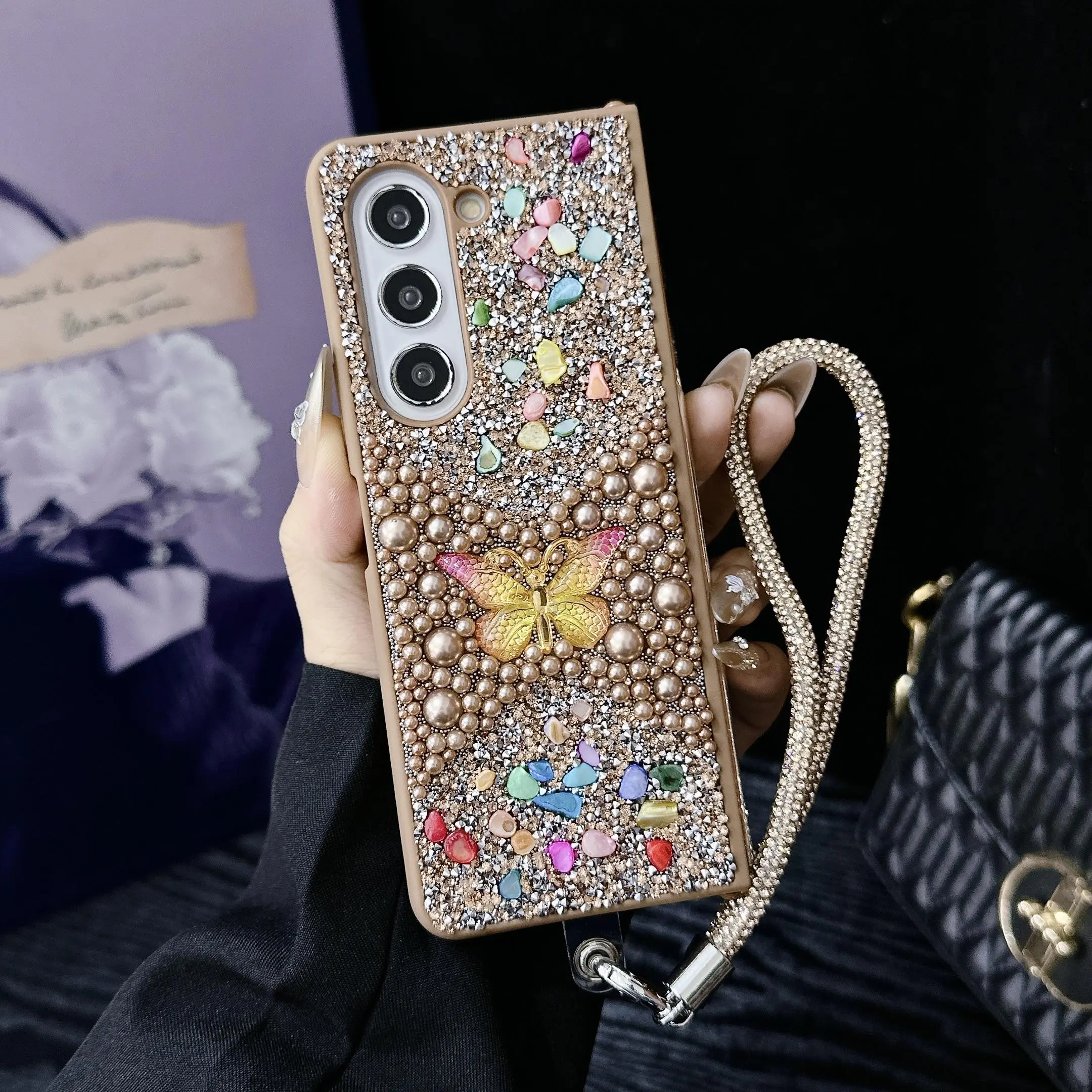 Butterfly Rhinestone Durable Protective Cellphone Cover Phone Case Protector for Samsung Galaxy Zfold7 Zfold6 Zfold5 Z FOLD3 4, Luxury Fashion Women's Bling Cover Casing with Bracelet, Portable Handheld Design Protection Accessories