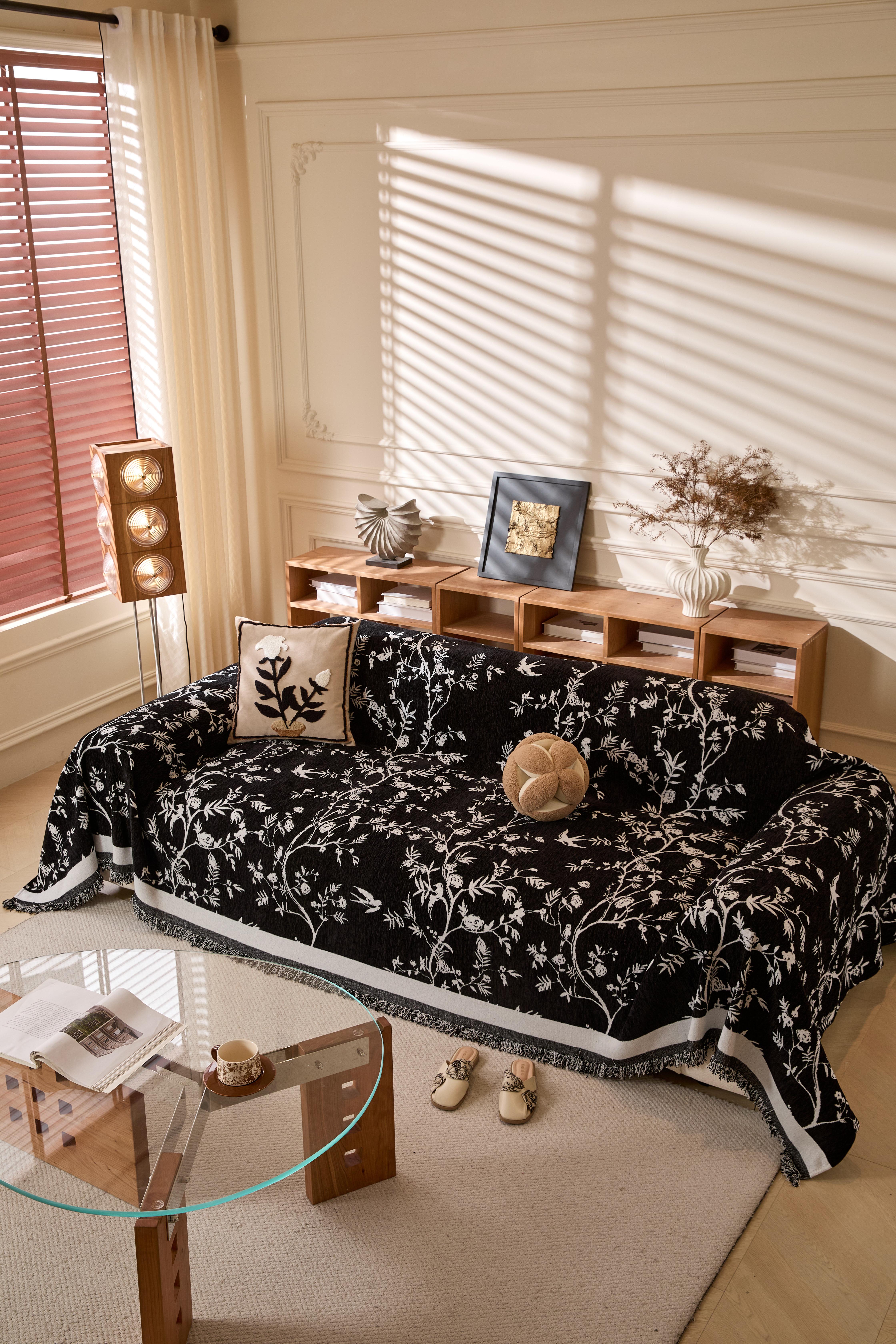 【SlumberHome】 Plant Leaf Pattern Sofa Cover Durable Chenille Slipcover for Home Living Room Pet-friendly All-Season Use Resistant to Scratches couch cover for sofa Dustproof Couch Protector Elastic Furniture Protector