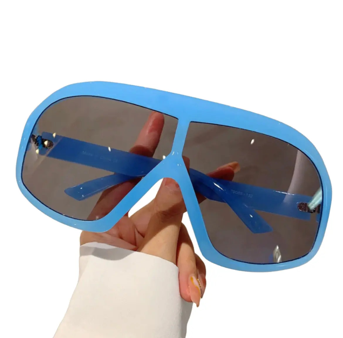 Baddie Shades - Fashion Accessory for Women