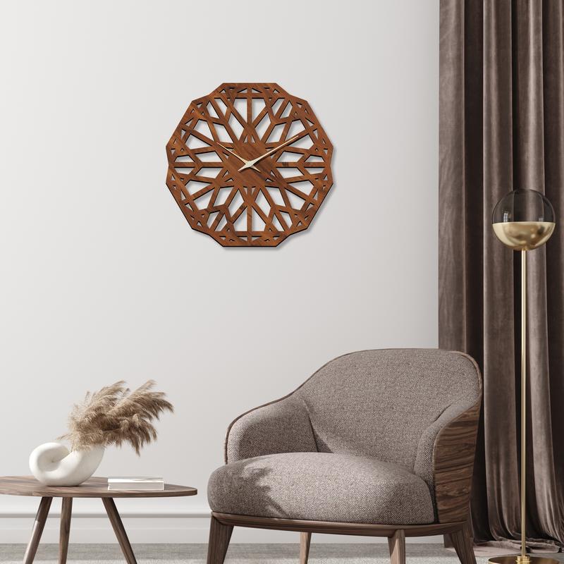 Carved flower shaped wooden wall clock, 16 inch walnut texture unique shaped quartz clock, silent non-ticking battery power supply, thickened 9mm thickness, suitable for living room, bedroom, office decoration Carved flower shaped wooden wall clock, 16 inch walnut texture unique shaped quartz clock, silent non-ticking battery power supply, thickened 9mm thickness, suitable for living room, bedroom, office decoration