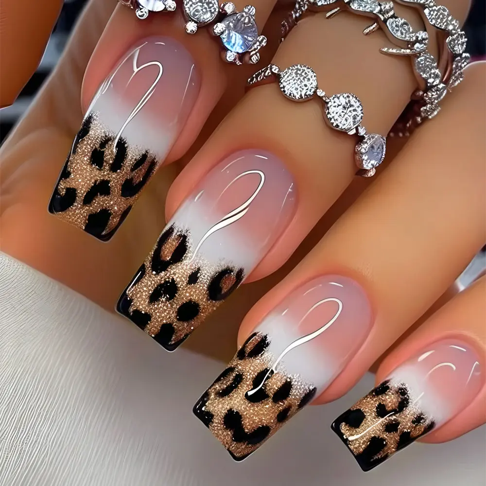 Glamorous Chic Leopard-Print French-Style Fake Nails, Ready-To-Wear Glitter-Tipped Skin-Tone Match Press-On Nails with Box, Glitter Tips, Easy To Apply, Fashion, Flatter Skin Tone