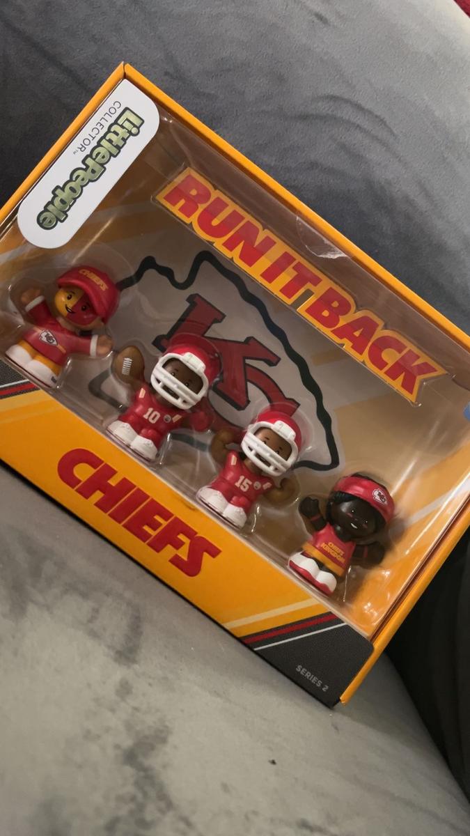 Item: Chiefs