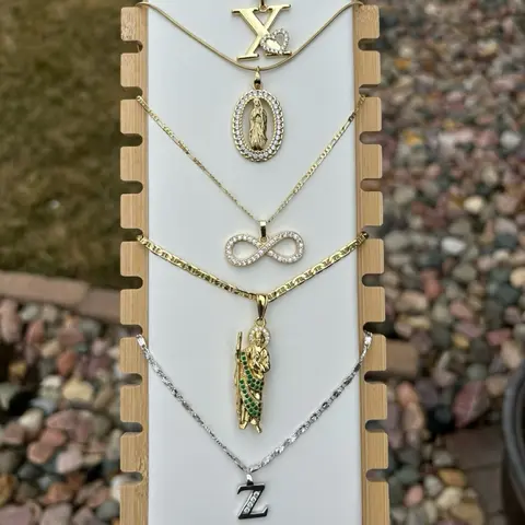 Live claim necklace or pendant