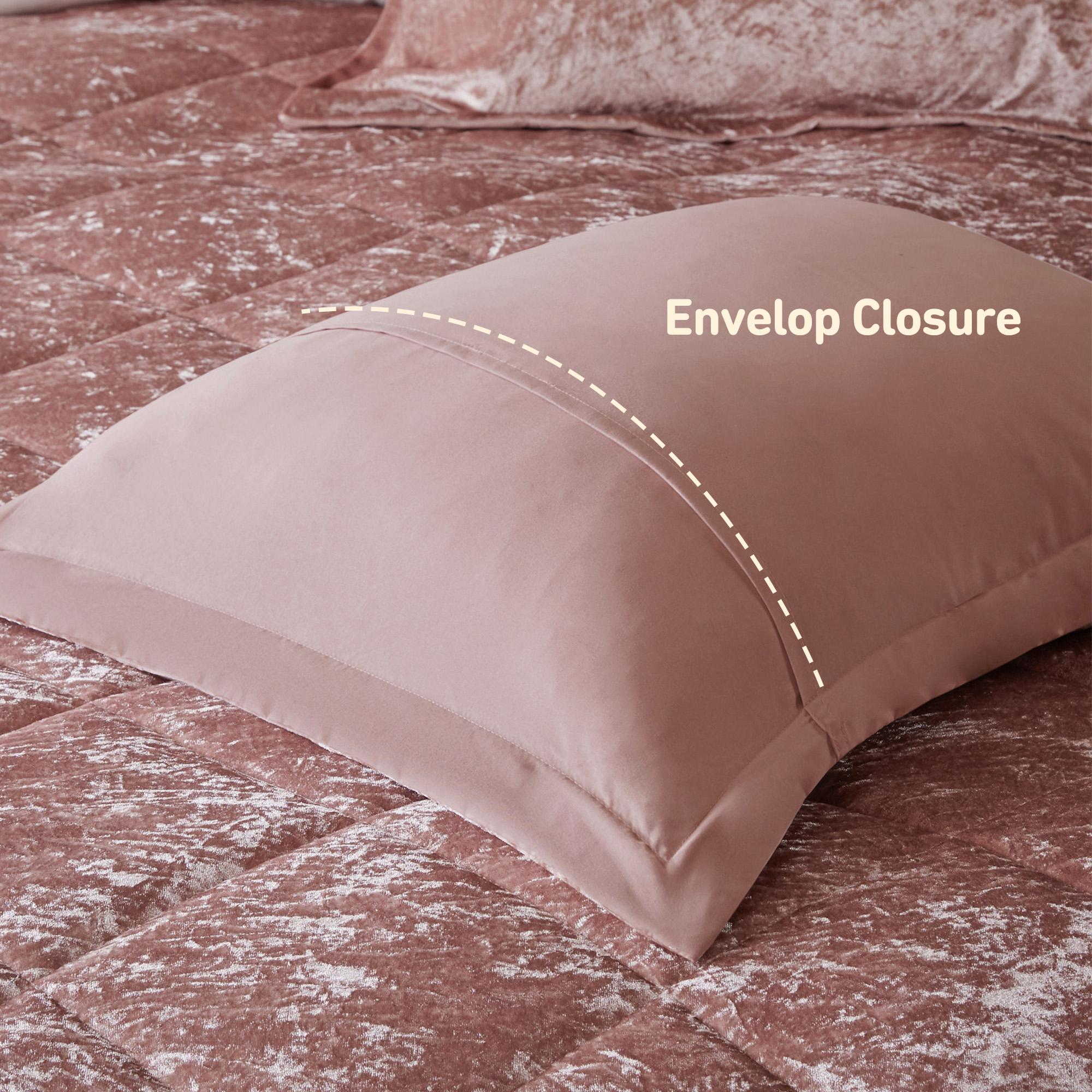 Elowen Velvet Comforter Set with Throw Pillow - Luxurious Crushed Velvet, Diamond Quilting, Hypoallergenic Polyester Filling, Machine Washable